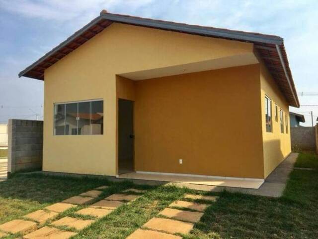 #105 - Casa em condomínio para Venda em Porto Velho - RO