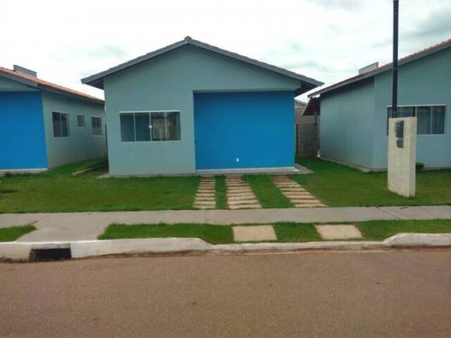 #005-2 - Casa em condomínio para Venda em Porto Velho - RO